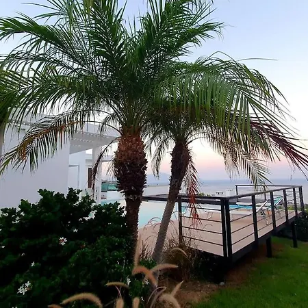 Villa Vliha Sea View